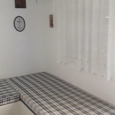 度假居 Relaxing House One Step From The Beach 佐努萨岛